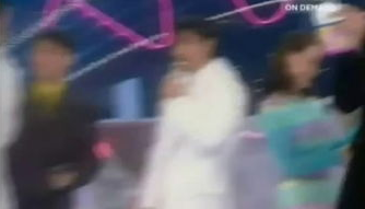 两个女人床戏视频播放,揭秘女性床戏片段背后的故事